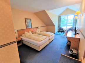 Отель Emsland Hotel Saller See  Фререн
